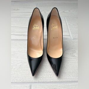 Never worn-Christian Louboutin So Kate 120mm Pump (Size 38/7.5)
